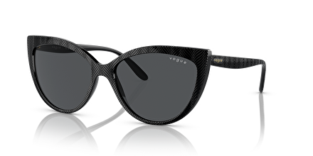 IN VOGUE  イン　ヴォーグ VOGUE JAPAN (ヴォーグ ジャパン) 2025年4月号 (発売日2025年03月01日