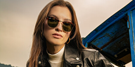 RB 3016 W0366 49*21*140